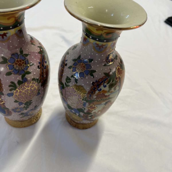 LOT 1008- TWO JAPANESE STYLE VASES 8 INCHES INCHES HIGH(FFORESTFACH) - Image 4