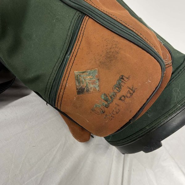 Lot 1028 – Golf clubs and bag (Collection Fforestfach) - Image 4