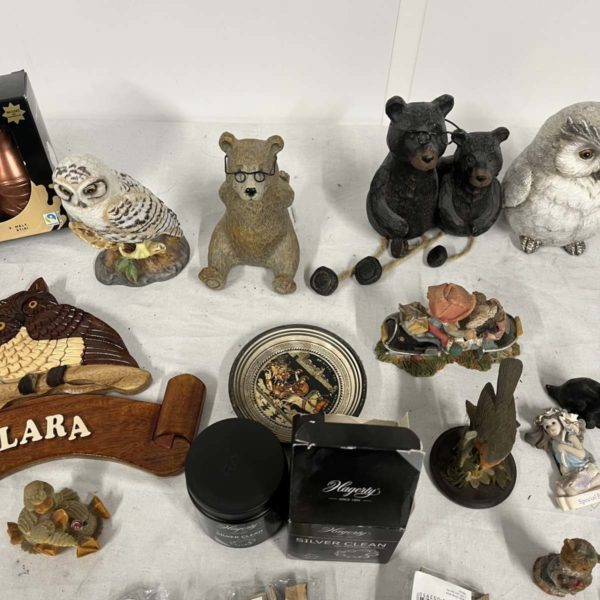 Lot 1034 – Collection Of Animal Ornaments + Odds (Collection Fforestfach) - Image 6