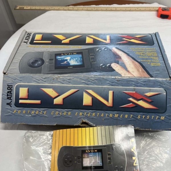 1014 – Rare Vintage Atari Lynx Console + Games (Collection Fforestfach) - Image 3