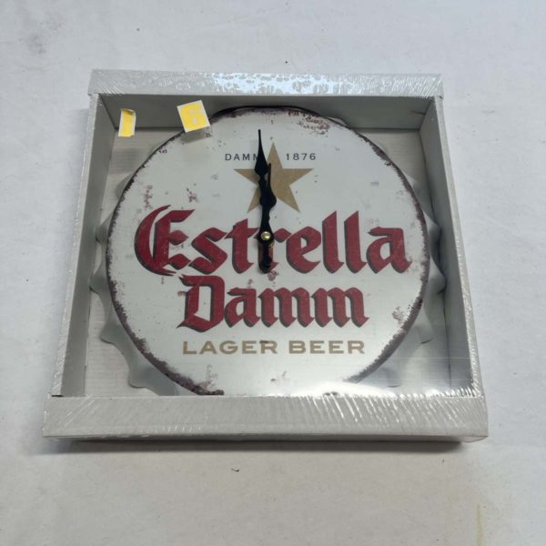 1045 – Estrella Metal Bottle Cap Mancave Clock (Collection Fforestfach)