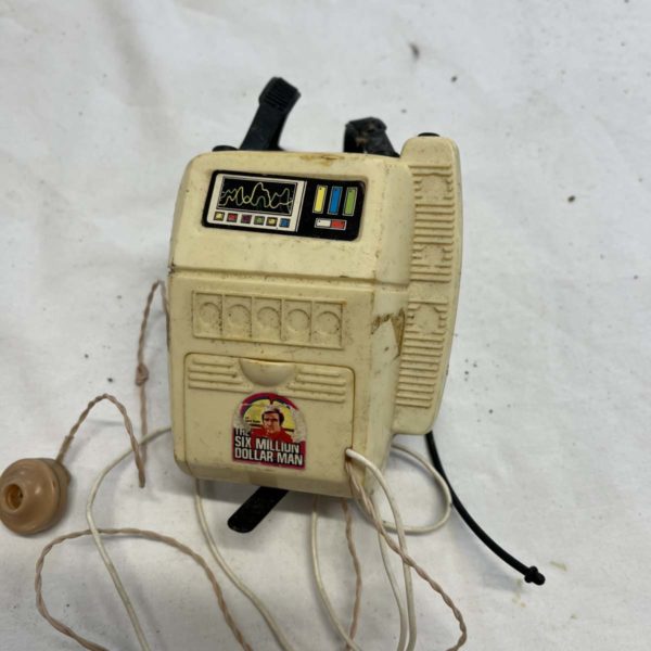 1059 – Six Million Dollar Man Walkie Talkie (Collection Fforestfach) - Image 3