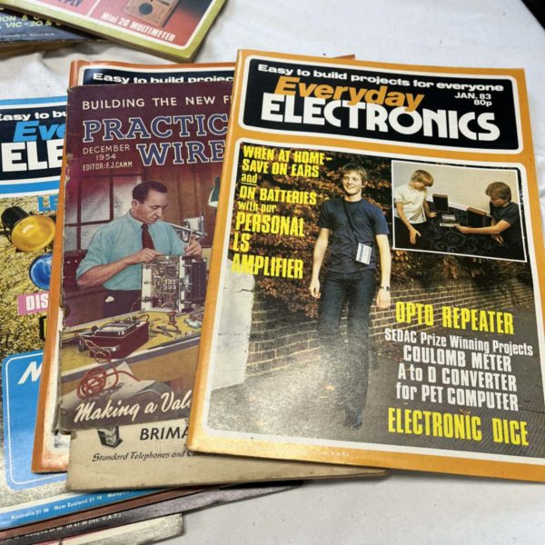 1061 – Everyday Electronics Magazines 1980’s (Collection Fforestfach) - Image 2