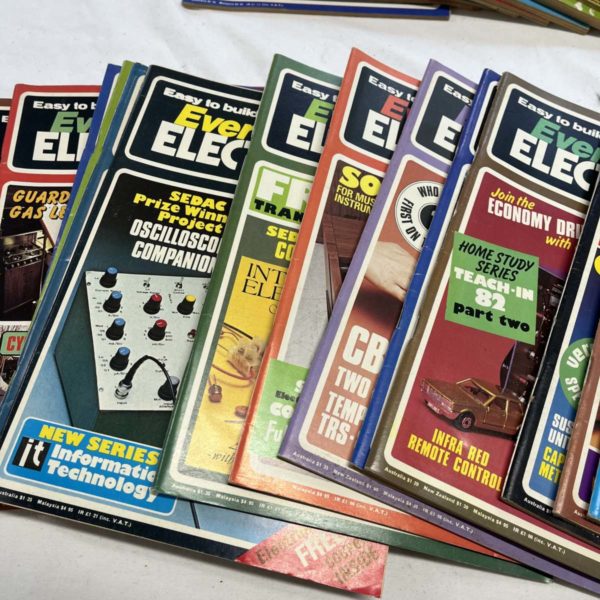 1061 – Everyday Electronics Magazines 1980’s (Collection Fforestfach) - Image 5