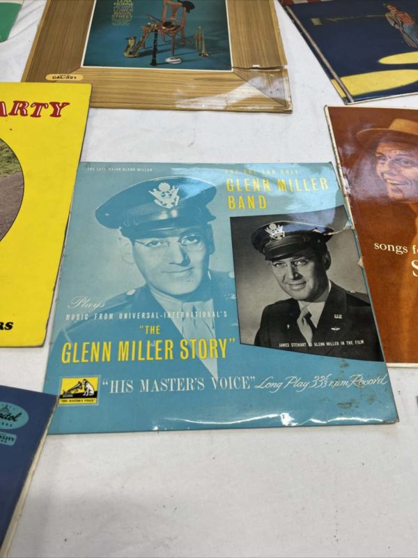 1062 – Selection Of LP’s Sinatra + Glen Miller (Collection Fforestfach) - Image 11