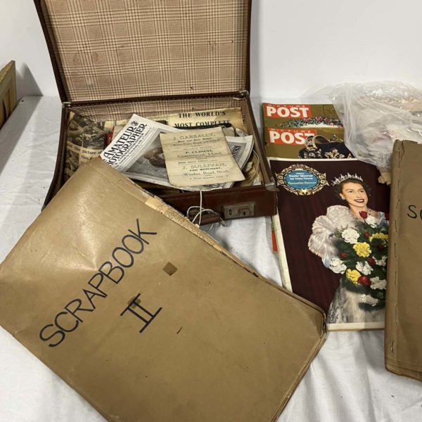 1068 – Scrapbooks + Royalty Ephemera (Collection Fforestfach) - Image 5