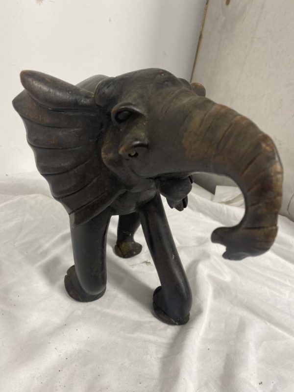 DD2005-DARK WOOD CARVED ELEPHANT 10 INCHES HIGH