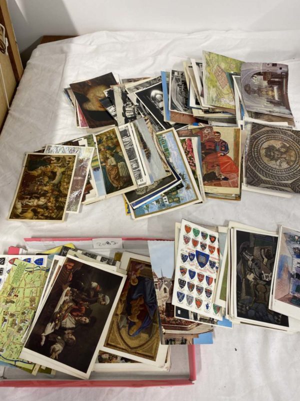 DD2082-LARGE MIX OF VINTAGE POST CARDS