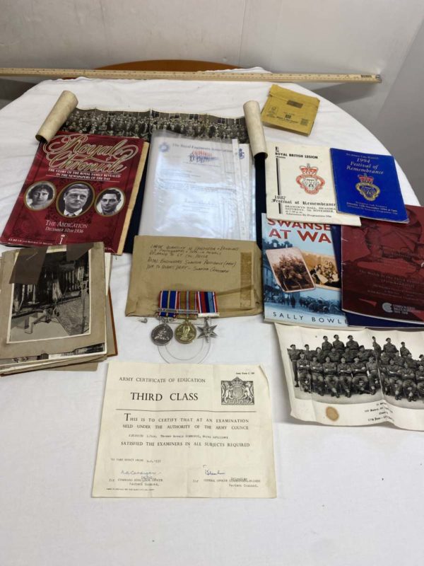 1009 – Large Quantity Of Ephemera + Brochures + Photos + Medals Relating To Lt. Col. Prior  (Collection Fforestfach)