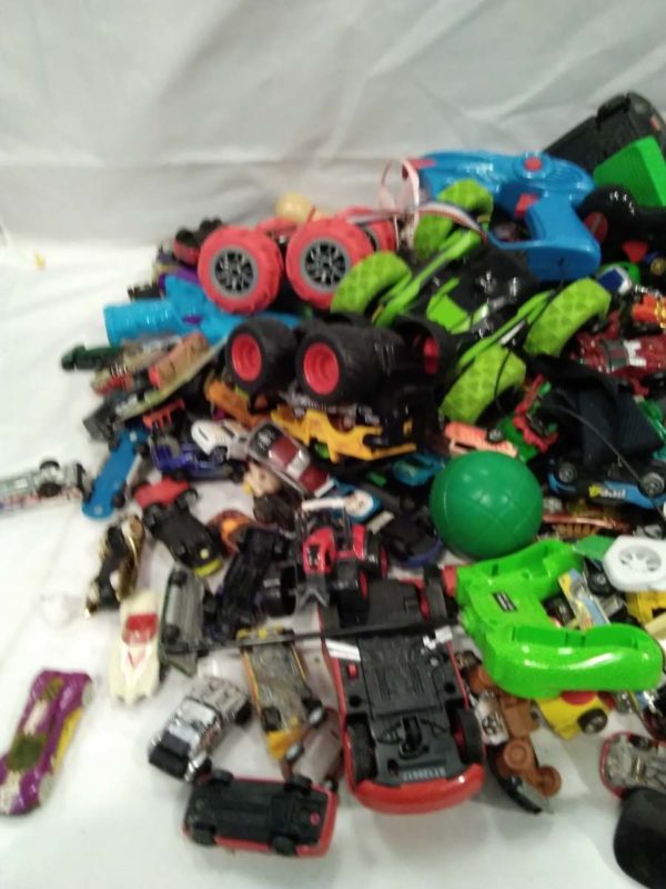 lot 231 mixed toy’s, model cars & wellies size 13 - Image 3