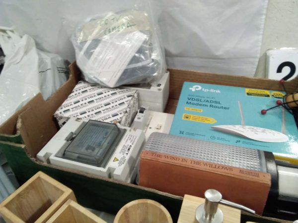 lot 233 tapes, soap dispensers, electrical item, clock etc - Image 4