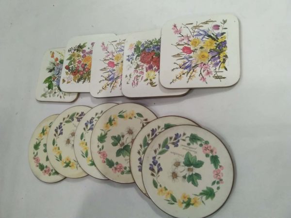 lot 242 pair of handkerchief vases, drum & coaster sets x 2 - Image 3