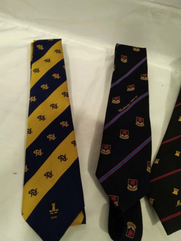 lot 252 5 x gents ties including sports related - Image 5