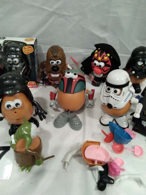 lot 257 Star Wars figures including Mr Potato Head - Image 9