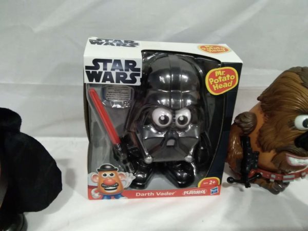 lot 257 Star Wars figures including Mr Potato Head - Image 5