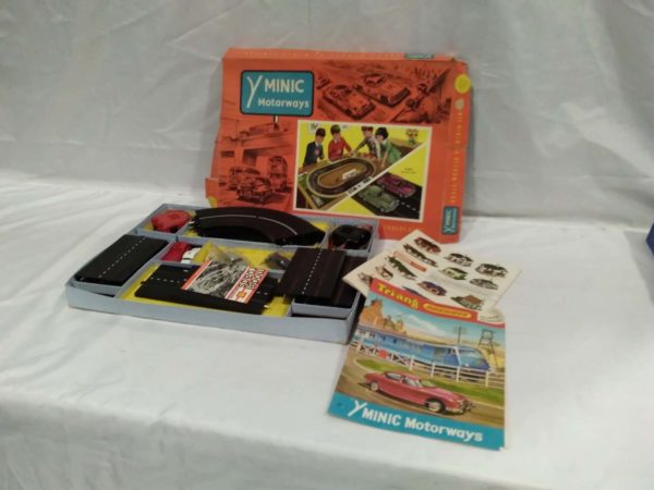 lot 272 Y minic motorways model cars set