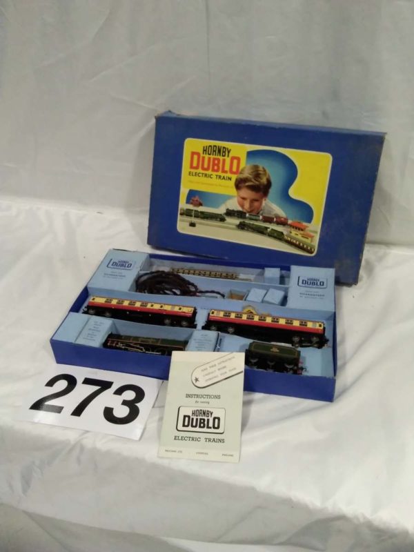 lot 273 Hornby Dublo electric train set - Image 2