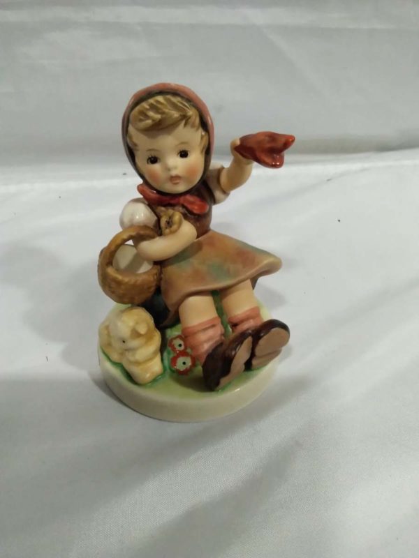 lot 279 Danbury mint Hummel plate, West German Friedel Alvaria Figurine, 2x Goebel Figures - Image 8