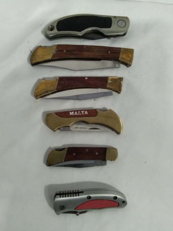 lot 295 collection of vintage locking penknives - Image 2