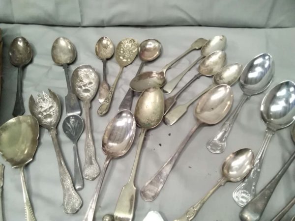 lot 322 quantity of vintage cutlery inc porridge spoons - Image 9