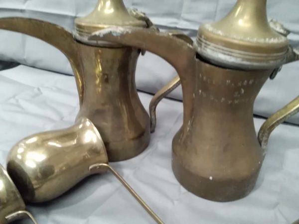 lot 324 horse brasses, brass spirit measures/ warmers, tea pots - Image 5