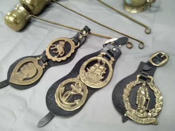 lot 324 horse brasses, brass spirit measures/ warmers, tea pots - Image 3