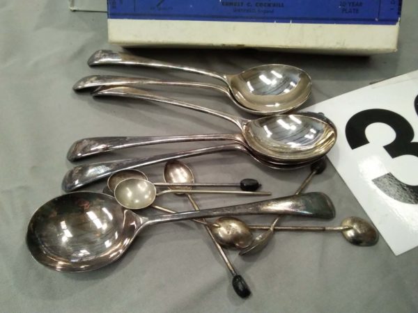 lot 322 quantity of vintage cutlery inc porridge spoons - Image 12