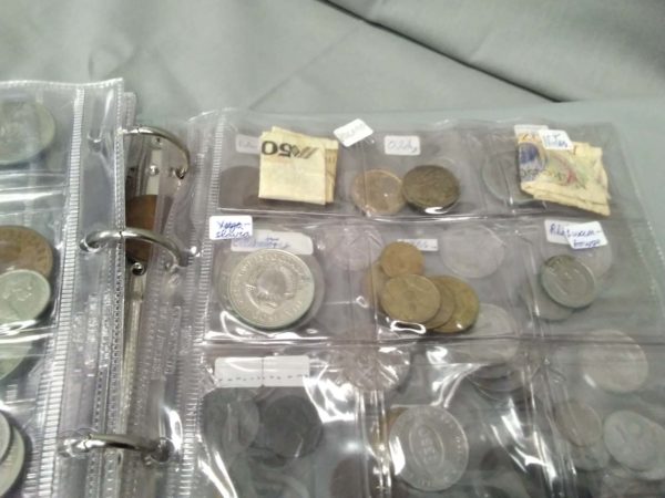 lot 326 folder containing coin collection - Image 3