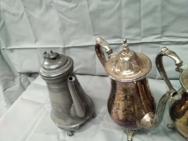 lot 335 vintage mixed metal ware - Image 4