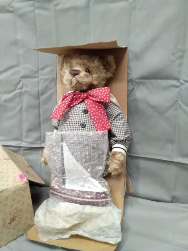 lot 338 boxed limited edition teddy bear Bartons Creek collection - Image 8