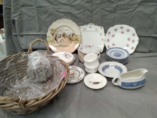 lot 346 selection of China royal Daulton sir roger, de Coverley London plate