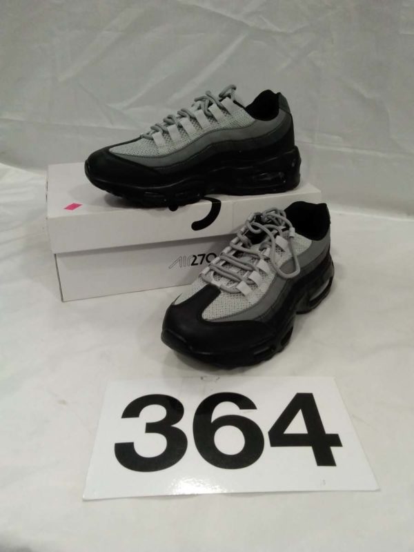 lot 364 size 6 trainers - Image 2