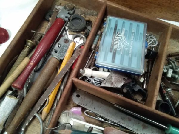 lot 369 mixed wooden of box including tools & pen knifes etc - Image 3