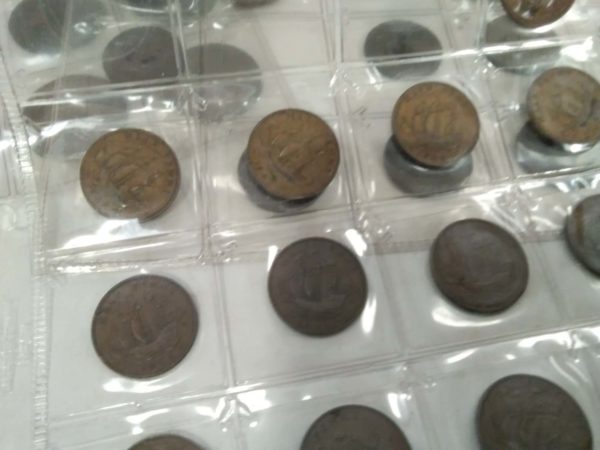 lot 381 assorted old coins - Image 9