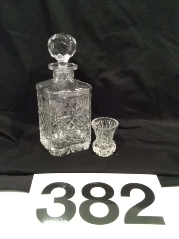 lot 382 cut glass/crystal clear tooth pick holder, vintage cut glass lead crystal decanter