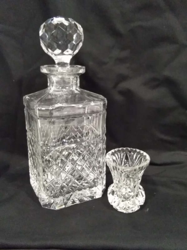 lot 382 cut glass/crystal clear tooth pick holder, vintage cut glass lead crystal decanter - Image 2