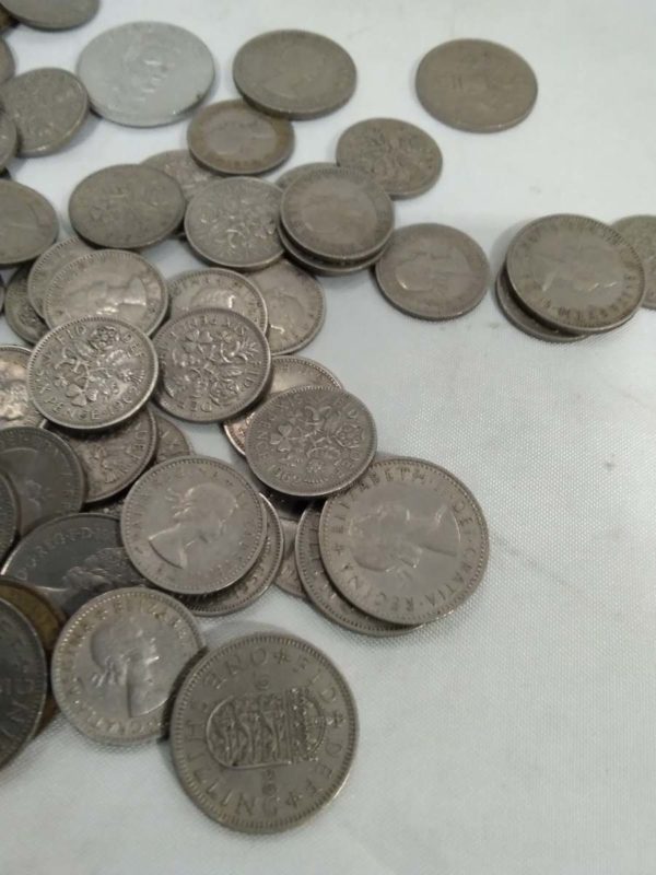 lot 389 commemorative coins ,shilling’s, sixpence’s ,five pence’s - Image 6