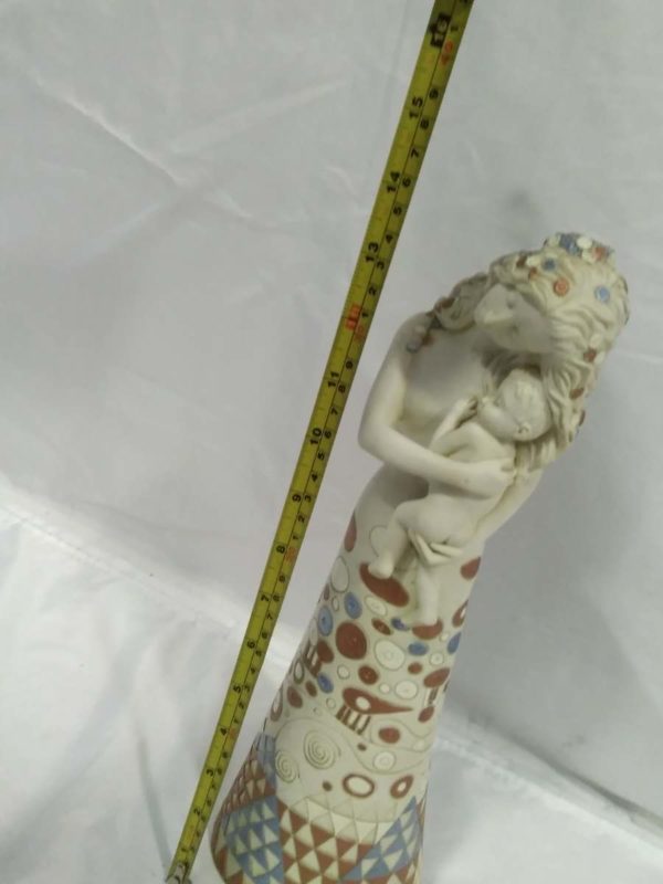 lot 406 mother & baby ornament by Pastimes - Image 3