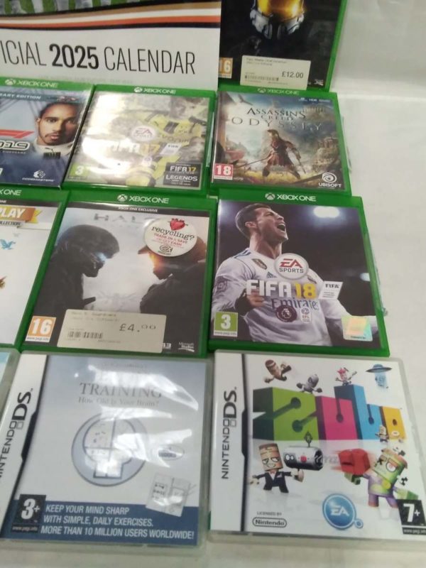 lot 412 Swansea City AFC 2025 calendar, Xbox & Nintendo games - Image 6