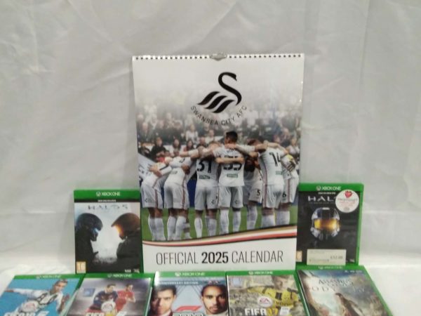 lot 412 Swansea City AFC 2025 calendar, Xbox & Nintendo games - Image 5