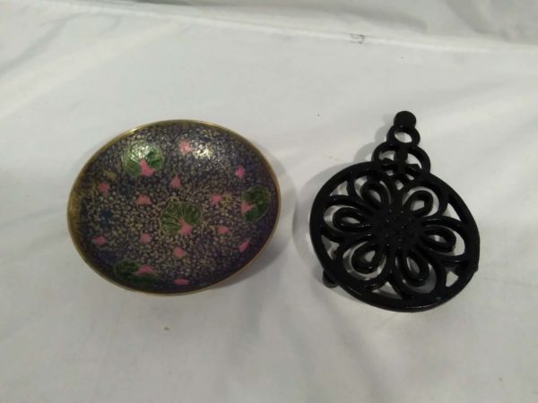 lot 415 decorative metal bowl & a trivet