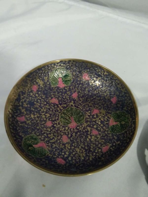 lot 415 decorative metal bowl & a trivet - Image 5