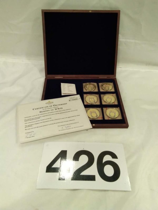 lot 426 heroes of WWII collectors coins in presentation box with cert