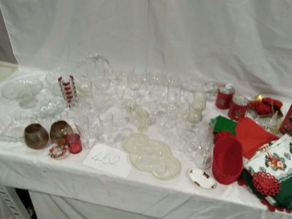 lot 452 various glassware & Christmas items - Image 3