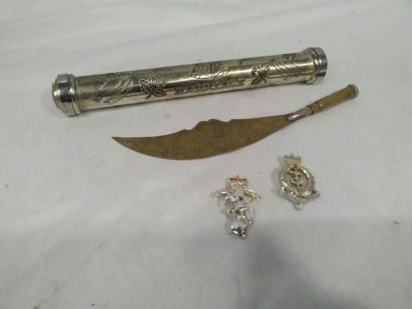 lot 507 WW1 letter opener, military badges, Marriage certificate holder,