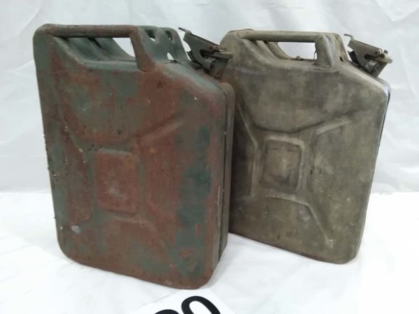 lot 520 x2 large 20l vintage jerry cans dated 1955 & Military marked 1952 - Image 3