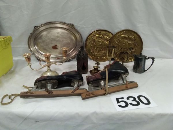 lot 531 mixed metal ware & vintage ice skates - Image 2