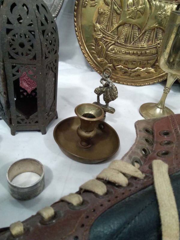 lot 531 mixed metal ware & vintage ice skates - Image 5