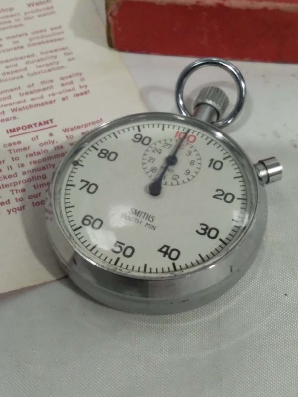 lot 553 vintage boxed Smiths pocket  stop watch - Image 2