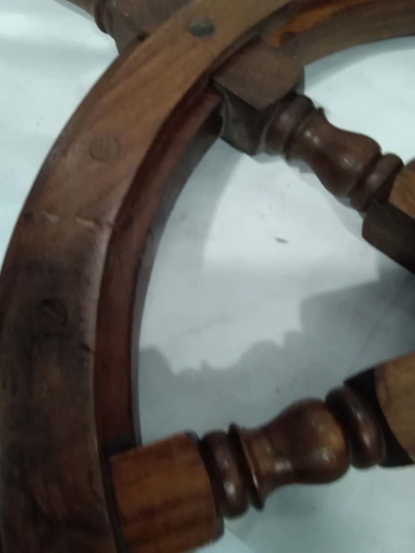 lot 557 wooden reproduction ships wheel ( 25″ diameter) - Image 3